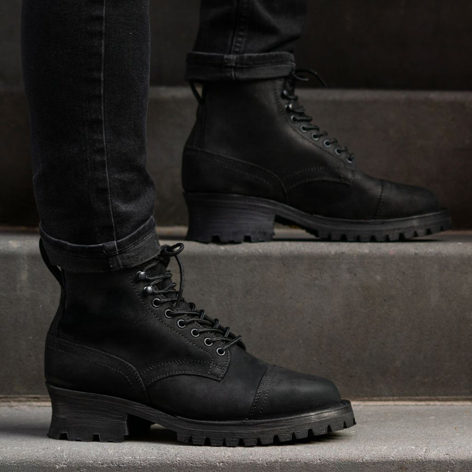 Challenger | Black Matte