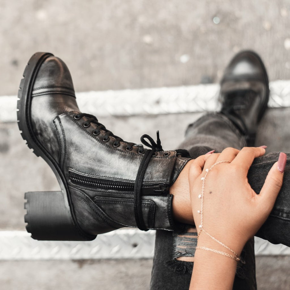 [S] Rebel | Distressed Grey